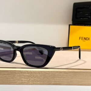Cat-Eye Sunglasses with Signature FF Detailing