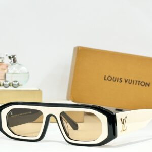 Rectangular Sunglasses with Signature LV Hardware