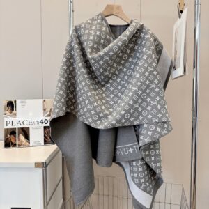 Inspired Reversible Wool-Cashmere Poncho Cape: Grey Monogram Print (One Size)