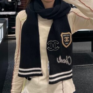 Inspired Patchwork Ribbed Scarf: Iconic Double-C & Crest Embellishments