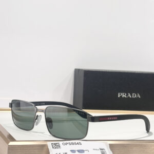 Signature Red Stripe Metal Sunglasses Collection